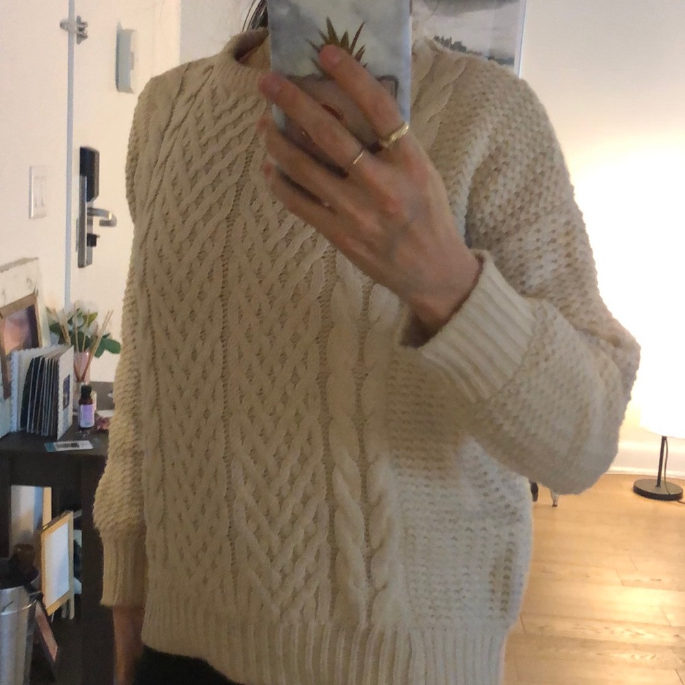 Zara knit sweater in cream
